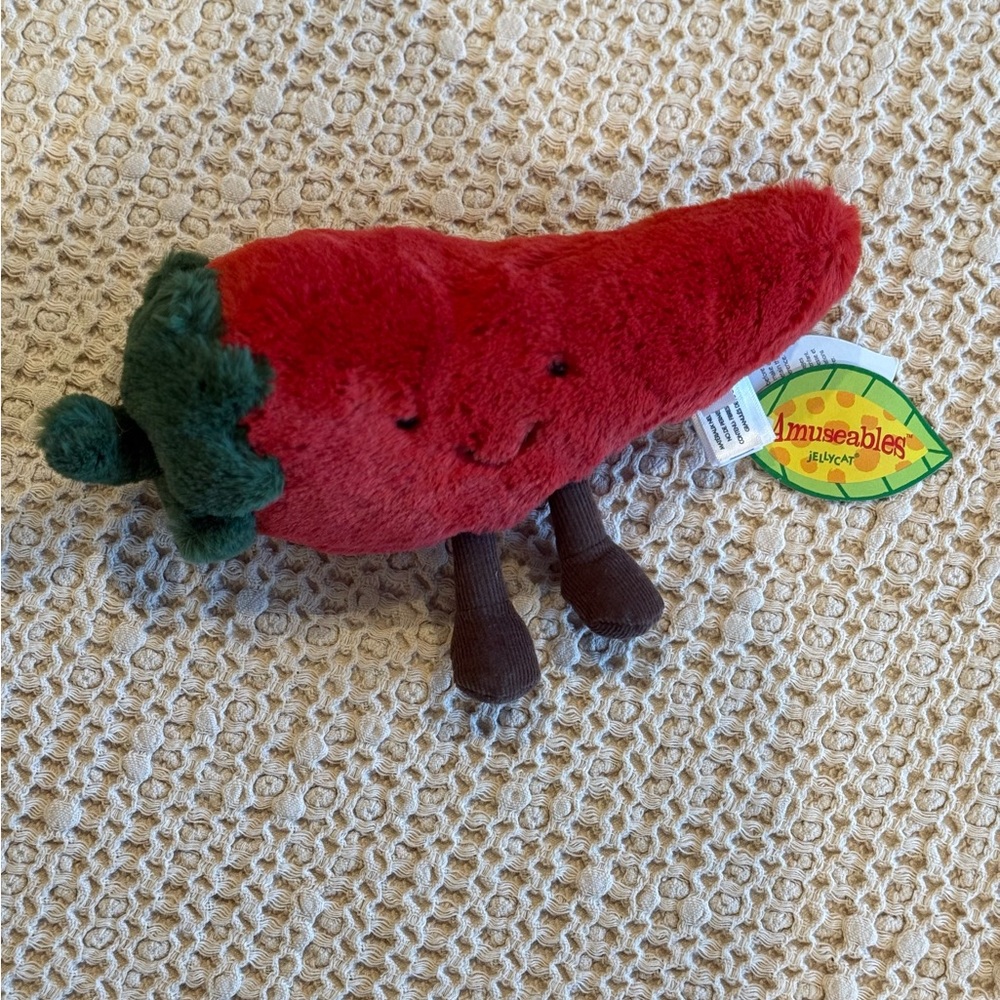 ๐ถ๏ธNWT! Jellycat Amuseable Chili๐ถ๏ธ - Picture 3 of 4